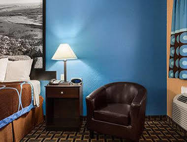 Super 8 By Wyndham
