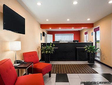 Super 8 By Wyndham Motel 2*